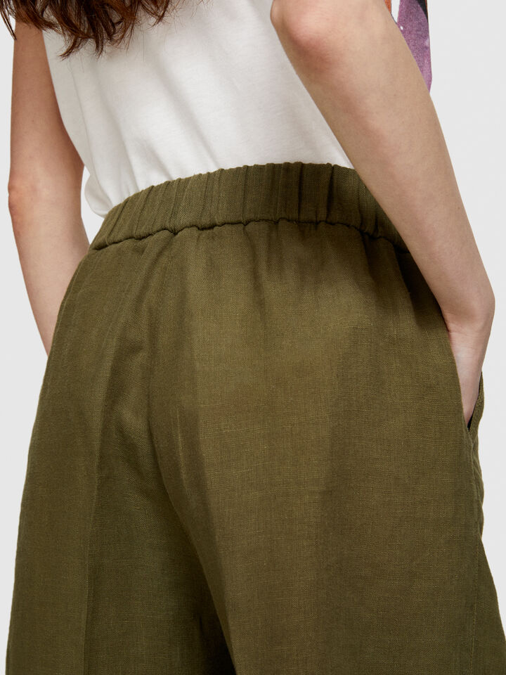 100% linen bermudas - women's shorts - Military Green | Sisley image number 5